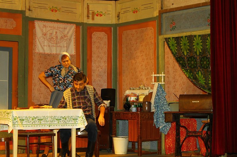 Trampoty z laskou (44).JPG